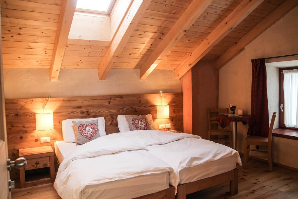 Malga Millegrobbe Nordic Resort Лавароне Номер фото